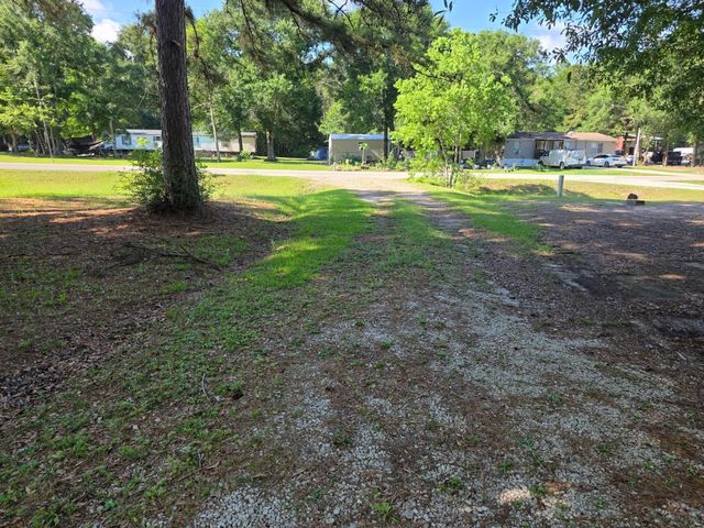 25356 Pine Knob Drive, Cleveland, TX 77328