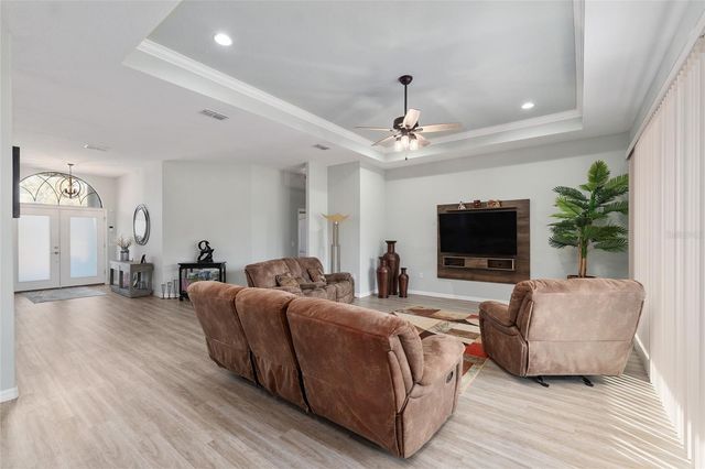 7015 NE 61ST AVENUE ROAD, Silver Springs, FL 34488