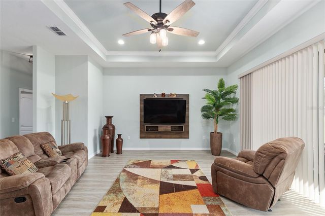 7015 NE 61ST AVENUE ROAD, Silver Springs, FL 34488