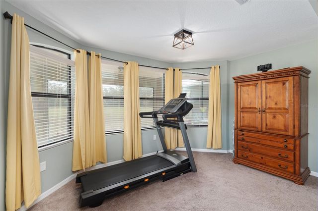 7015 NE 61ST AVENUE ROAD, Silver Springs, FL 34488