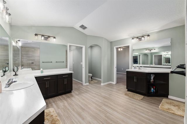 7015 NE 61ST AVENUE ROAD, Silver Springs, FL 34488