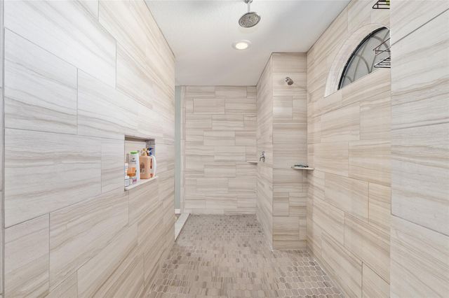 7015 NE 61ST AVENUE ROAD, Silver Springs, FL 34488