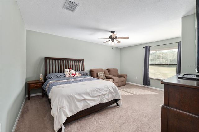 7015 NE 61ST AVENUE ROAD, Silver Springs, FL 34488