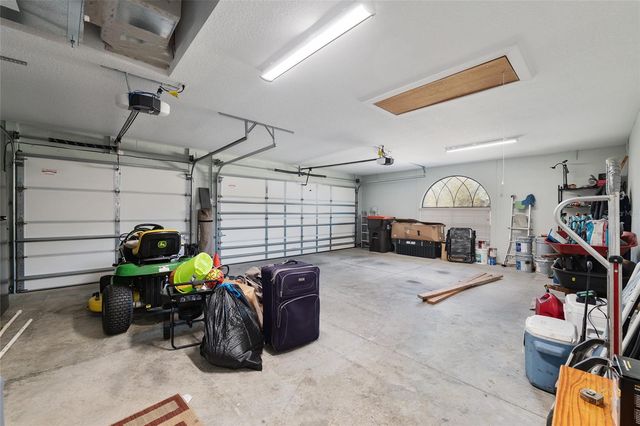 7015 NE 61ST AVENUE ROAD, Silver Springs, FL 34488