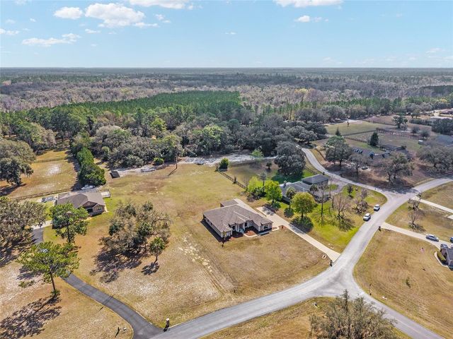 7015 NE 61ST AVENUE ROAD, Silver Springs, FL 34488