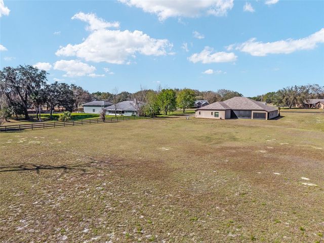 7015 NE 61ST AVENUE ROAD, Silver Springs, FL 34488