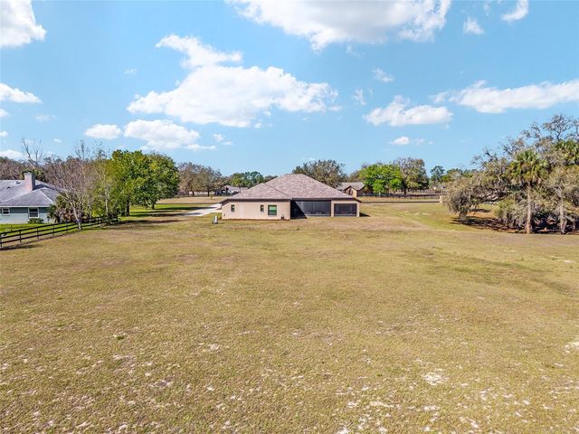 7015 NE 61ST AVENUE ROAD, Silver Springs, FL 34488