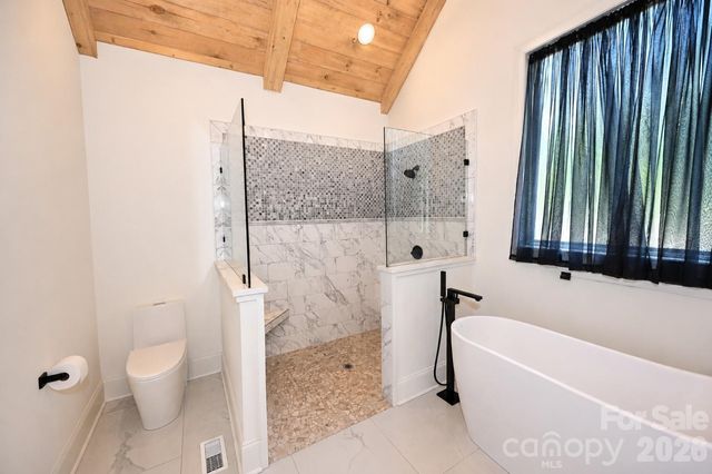 3793 Sarazen Court NE, Conover, NC 28613