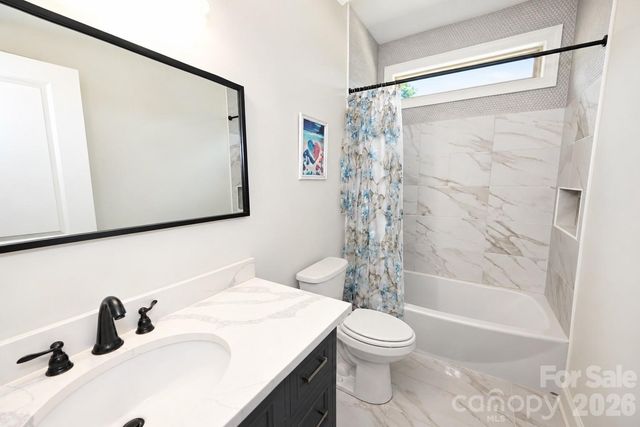3793 Sarazen Court NE, Conover, NC 28613