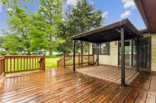 10 Kirby Lane, Belleville, IL 62223