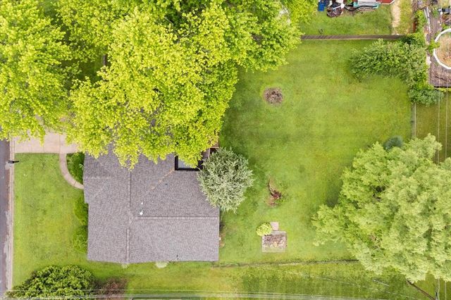 10 Kirby Lane, Belleville, IL 62223