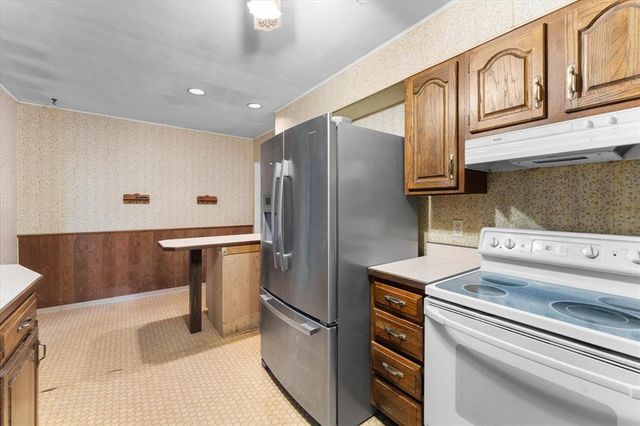 10 Kirby Lane, Belleville, IL 62223