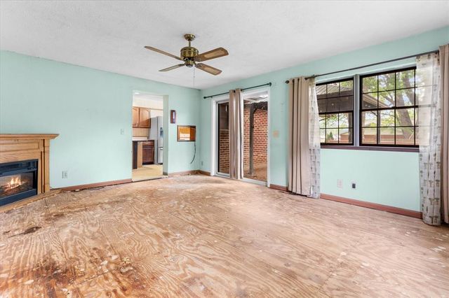 10 Kirby Lane, Belleville, IL 62223