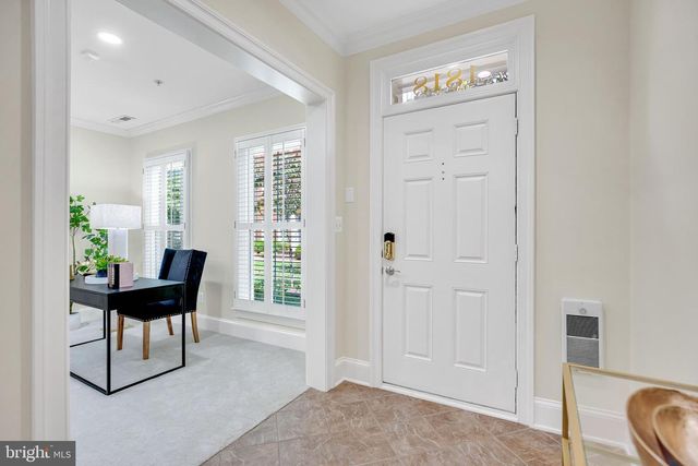 1818 POTOMAC GREENS DR, Alexandria, VA 22314