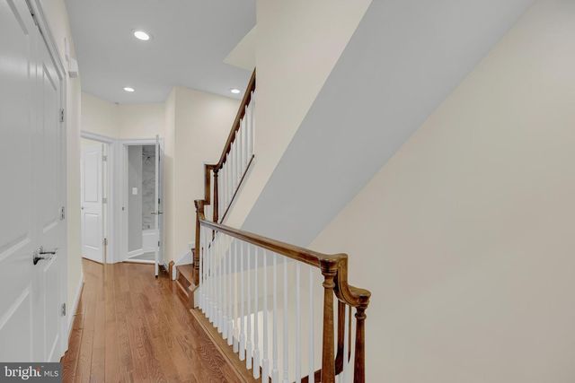 1818 POTOMAC GREENS DR, Alexandria, VA 22314