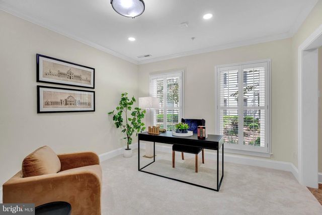 1818 POTOMAC GREENS DR, Alexandria, VA 22314