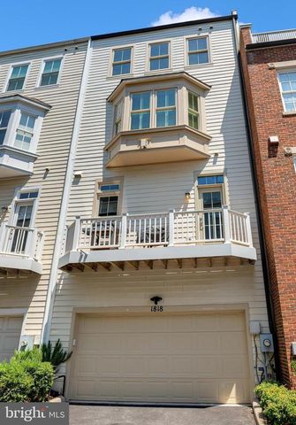 1818 POTOMAC GREENS DR, Alexandria, VA 22314