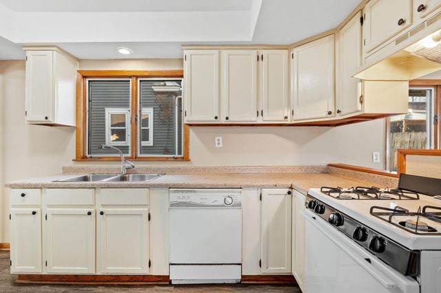 3635 Dupont Avenue N, Minneapolis, MN 55412