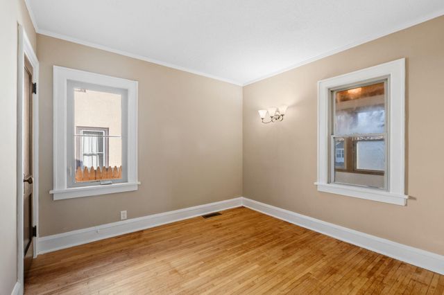 3635 Dupont Avenue N, Minneapolis, MN 55412