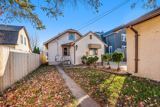 3635 Dupont Avenue N, Minneapolis, MN 55412