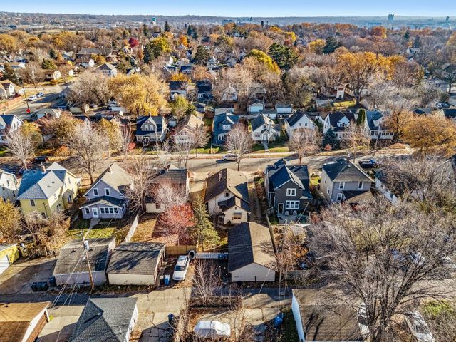 3635 Dupont Avenue N, Minneapolis, MN 55412