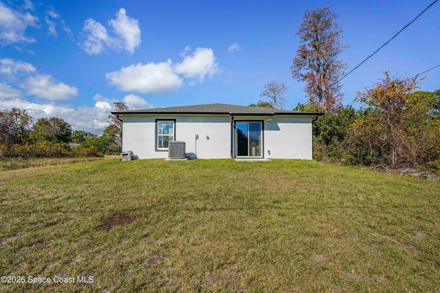 1460 Valerius Street SE, Palm Bay, FL 32909