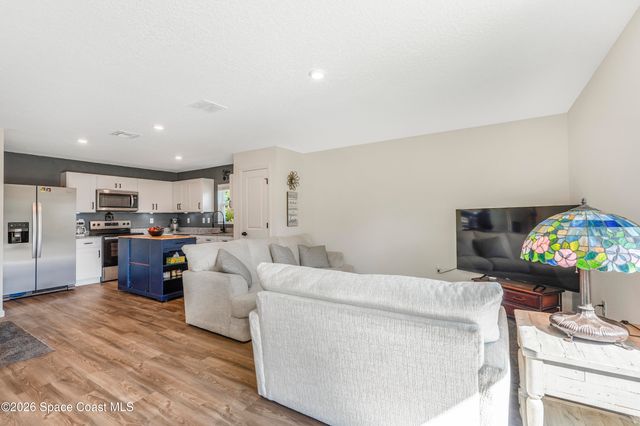 1460 Valerius Street SE, Palm Bay, FL 32909