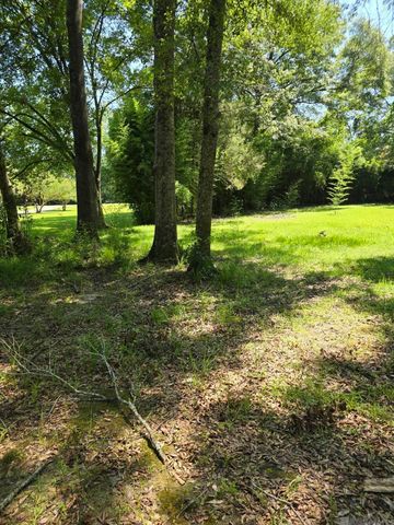 7215 Lower Zachary Rd, Zachary, LA 70791