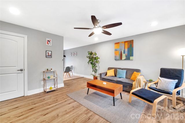 2025 Ibis Court, Charlotte, NC 28205