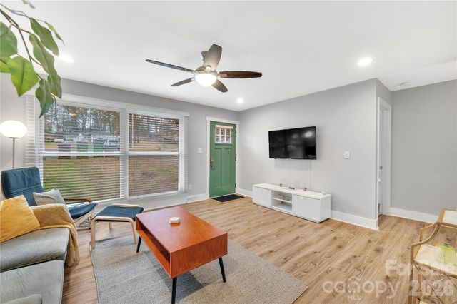 2025 Ibis Court, Charlotte, NC 28205