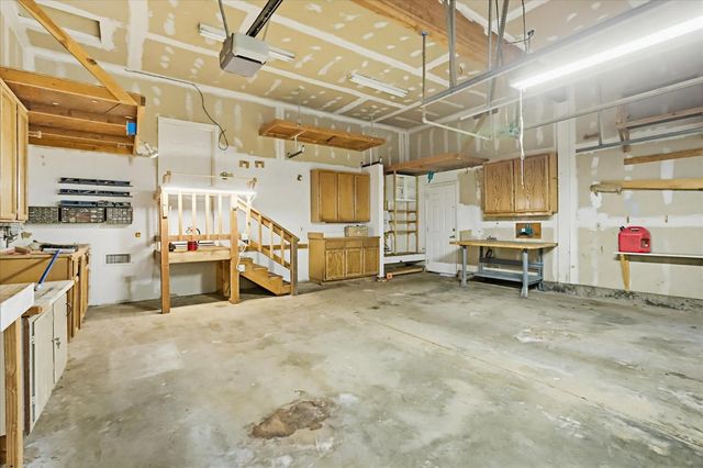 17900 Lightfoot Way, Nevada City, CA 95959