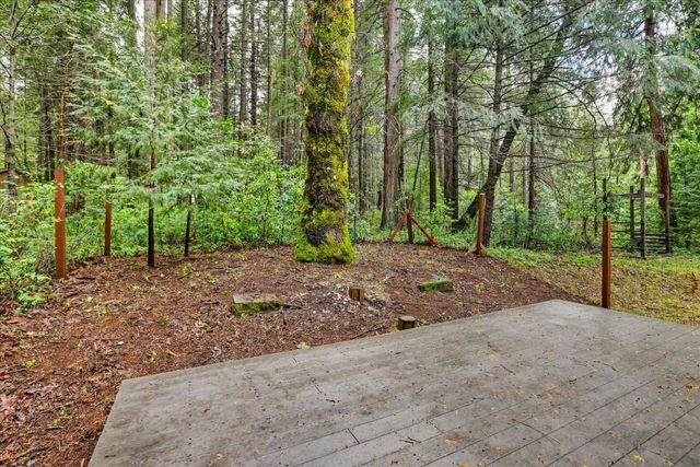 17900 Lightfoot Way, Nevada City, CA 95959