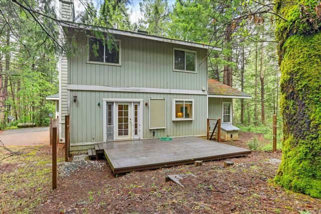 17900 Lightfoot Way, Nevada City, CA 95959