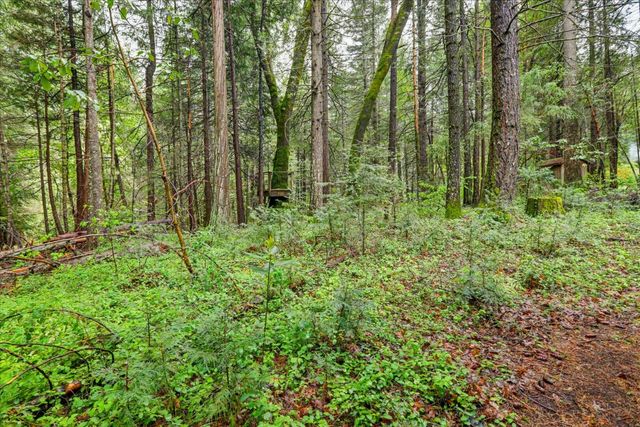 17900 Lightfoot Way, Nevada City, CA 95959