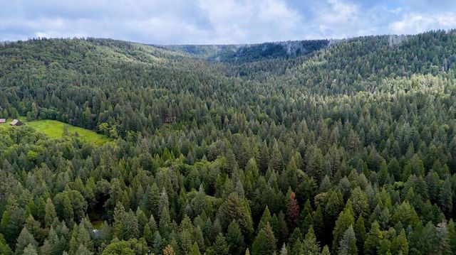 17900 Lightfoot Way, Nevada City, CA 95959