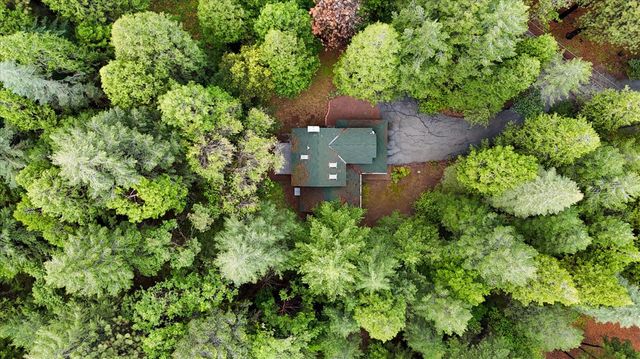 17900 Lightfoot Way, Nevada City, CA 95959
