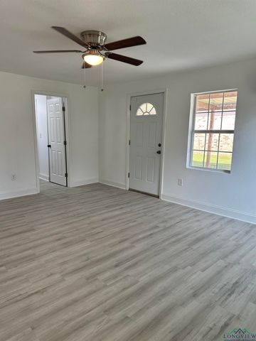 109 W Sedberry, Jefferson, TX 75657