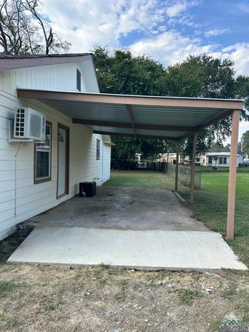 109 W Sedberry, Jefferson, TX 75657