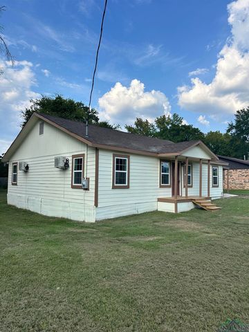 109 W Sedberry, Jefferson, TX 75657