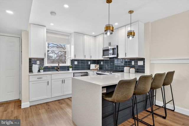 3637 EDISON ST, Alexandria, VA 22305