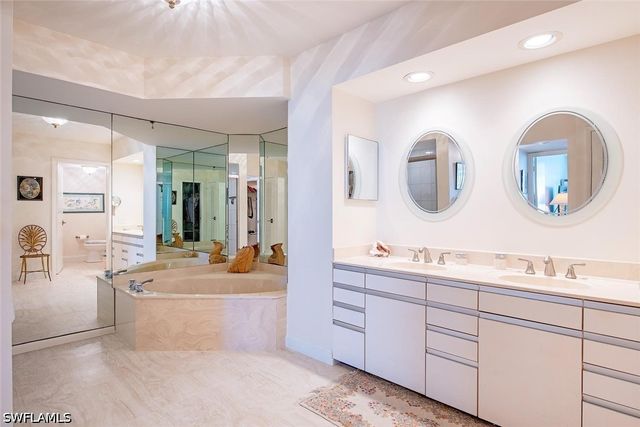 4401 Gulf Shore BLVD N D306, Naples, FL 34103