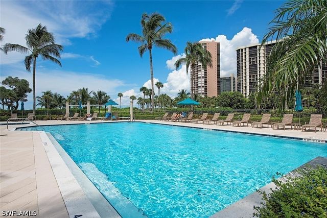 4401 Gulf Shore BLVD N D306, Naples, FL 34103
