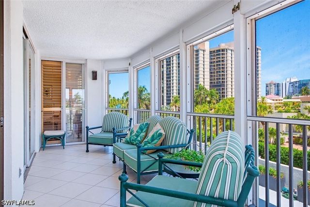 4401 Gulf Shore BLVD N D306, Naples, FL 34103