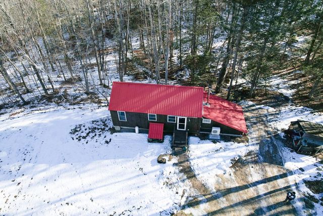 66R Ledge Farm Road, Nottingham, NH 03290