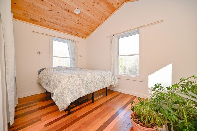 66R Ledge Farm Road, Nottingham, NH 03290