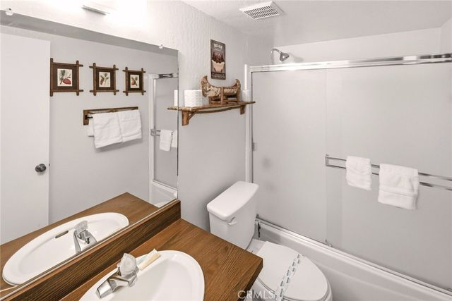 41935 Switzerland, Big Bear Lake, CA 92315