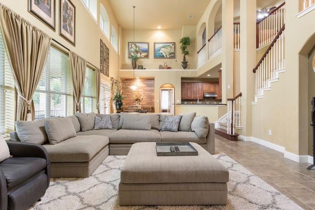 1442 River Forest DR, Round Rock, TX 78665
