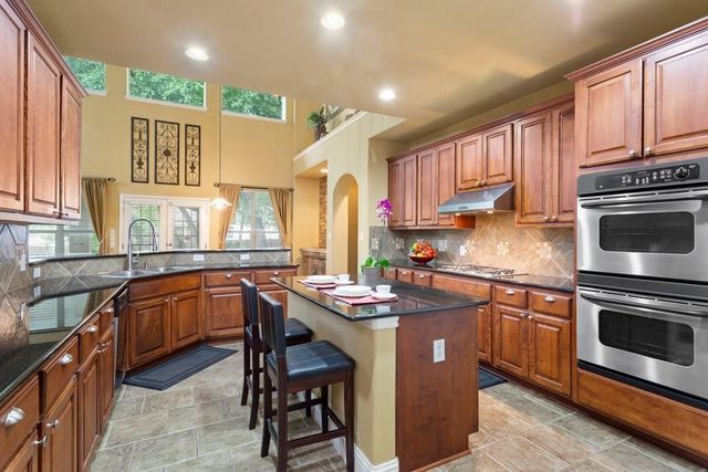 1442 River Forest DR, Round Rock, TX 78665