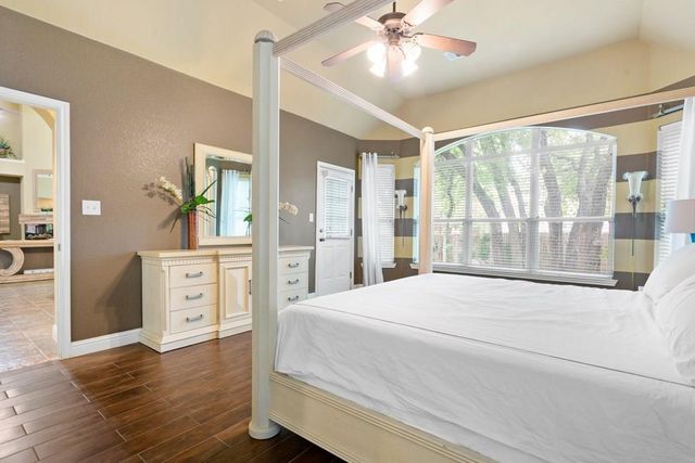 1442 River Forest DR, Round Rock, TX 78665