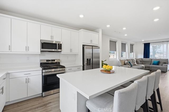 668 Limoncello Lane, Covina, CA 91723